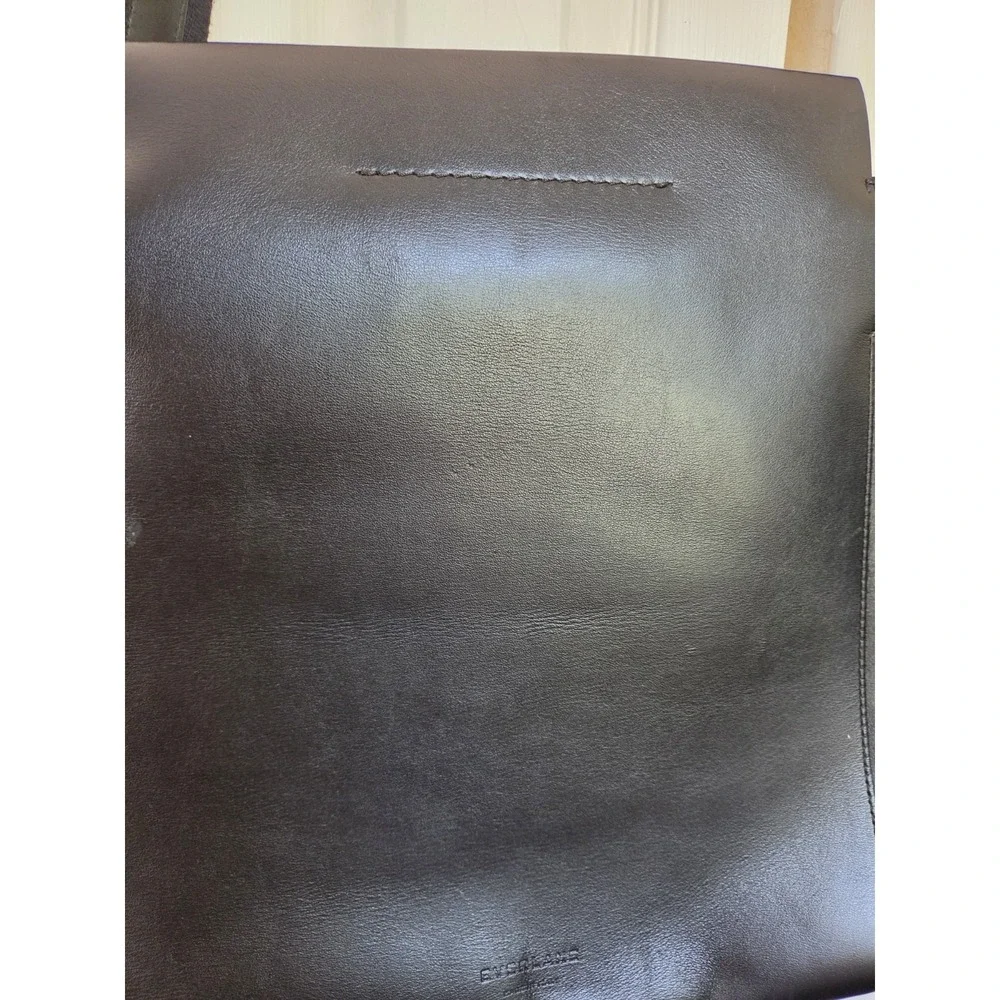 Everlane The Form Crossbody Bag Black Leather Minimalist Made In Italy